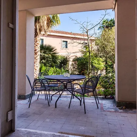 Casa Immersa Nel Giardino Della Neapolis By Wonderful Italy Apartment *