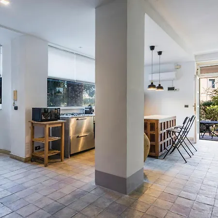 Casa Immersa Nel Giardino Della Neapolis By Wonderful Italy Apartment Syracuse